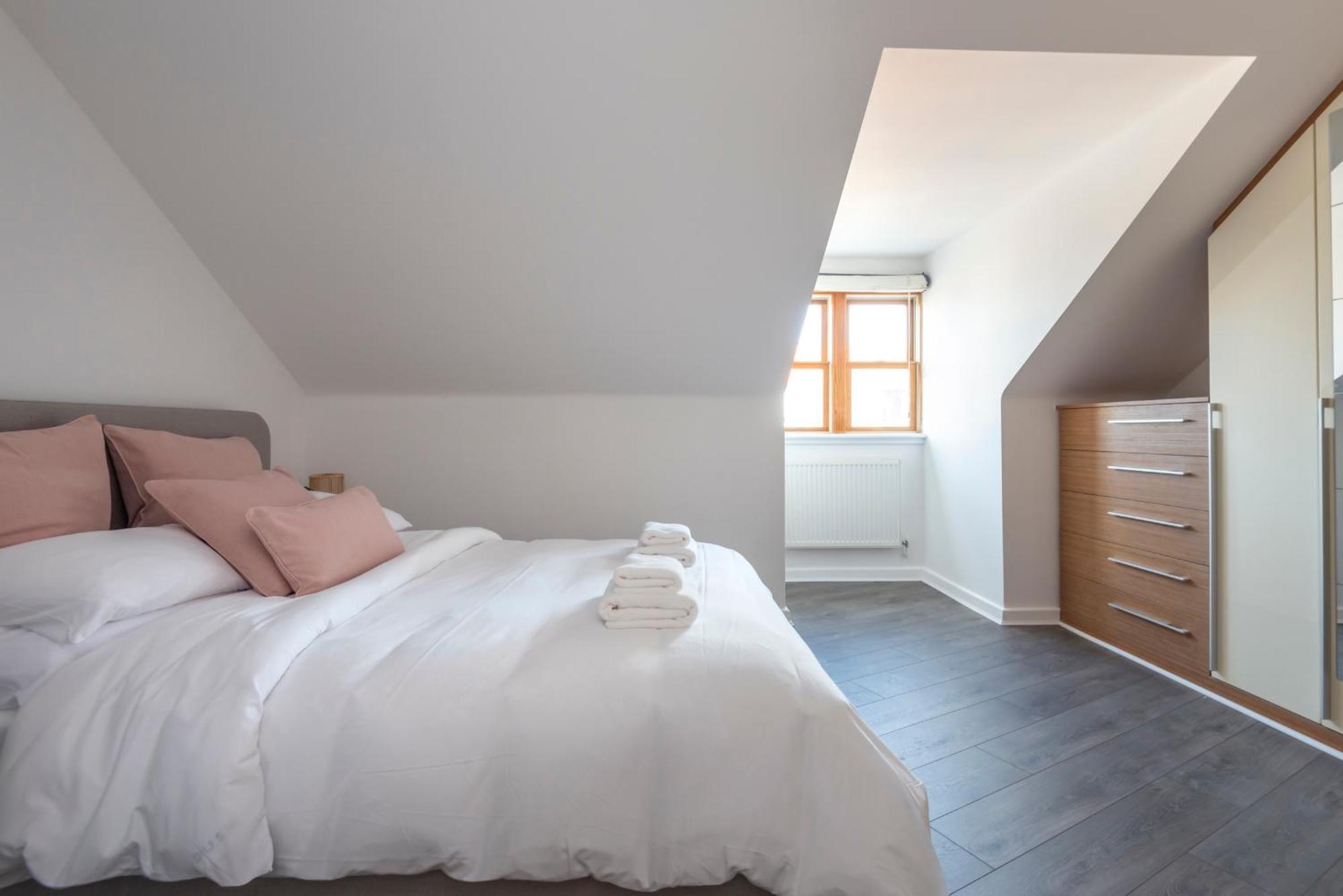 The Loft - Spacious Luxury 2 Bed 2 Bath With Free Secure Parking And Tube Close By Londra Esterno foto